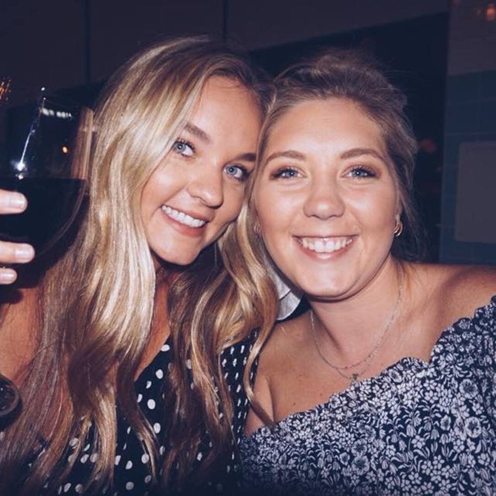 Meet your Posher, Anna evan